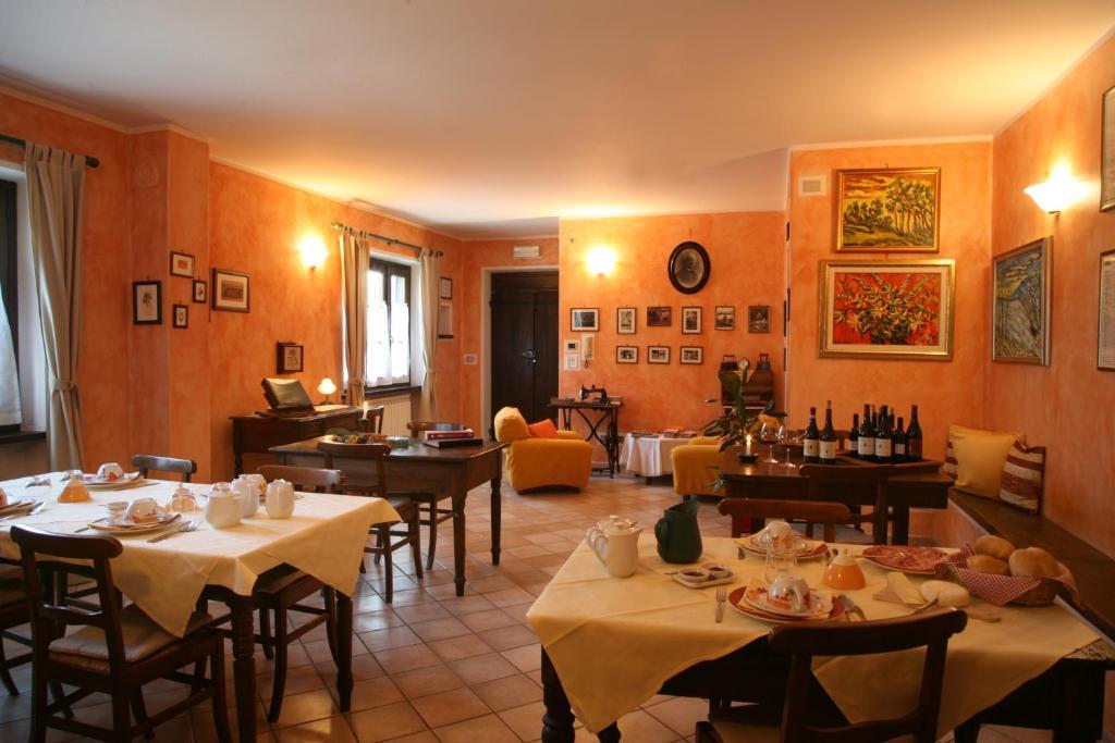Вилла Cascina Ballarin Ла Морра Экстерьер фото